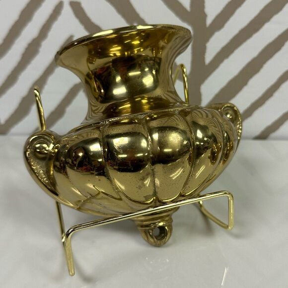 Vintage Bombay Co 1989 Solid Brass Wallpocket Urns Set of 2 - Picture 2 of 7